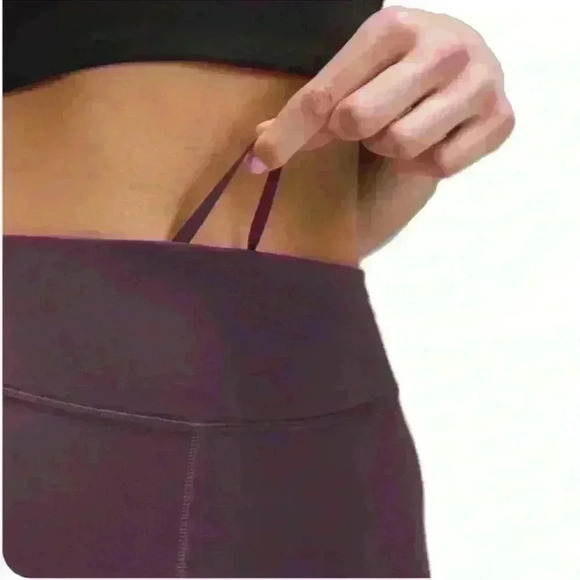 Lululemon Purple Nulux Tight-Fit Track Shorts Running 2.5” - Size 6 - Picture 3 of 5